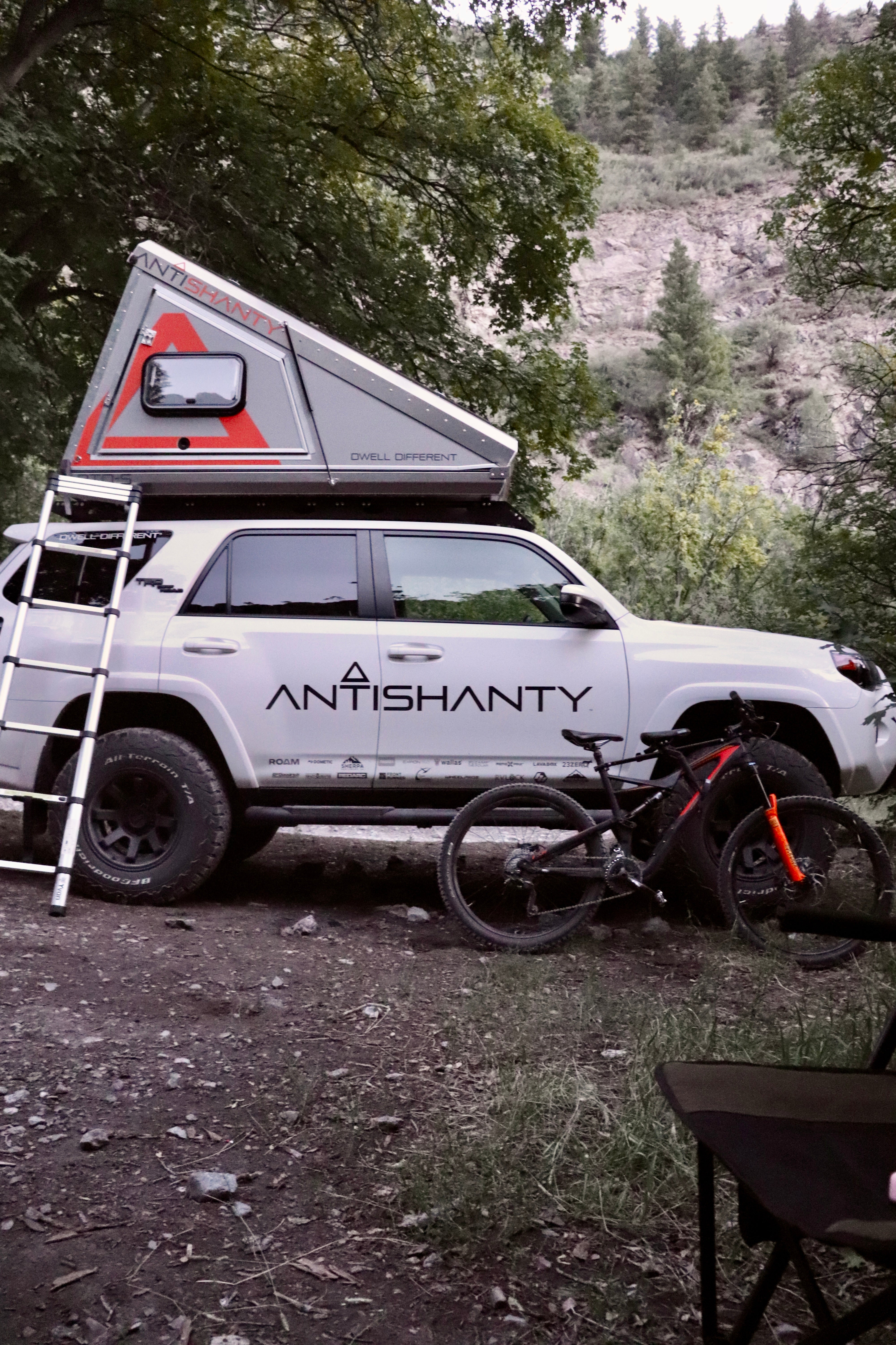 Roof rack tent 4runner hot sale