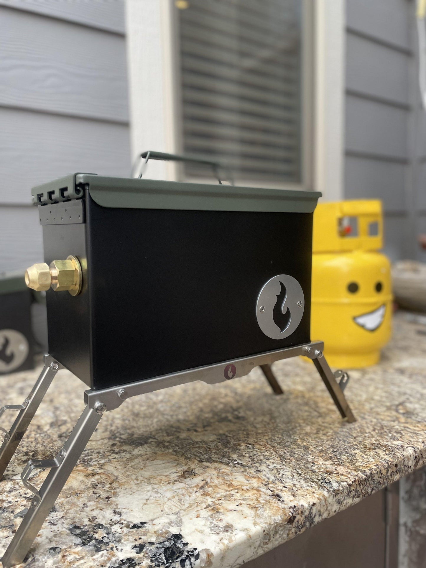Over-Under Grill Thingy 2.0: Stand and Grill In One! Pre-Sale Only!