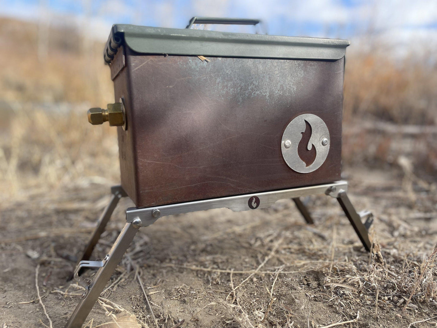 Over-Under Grill Thingy 2.0: Stand and Grill In One! Pre-Sale Only!