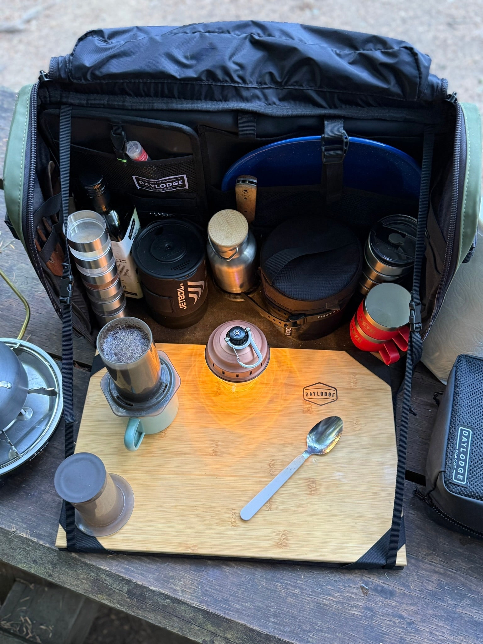 Workspace™ Camp Kitchen – ANTISHANTY