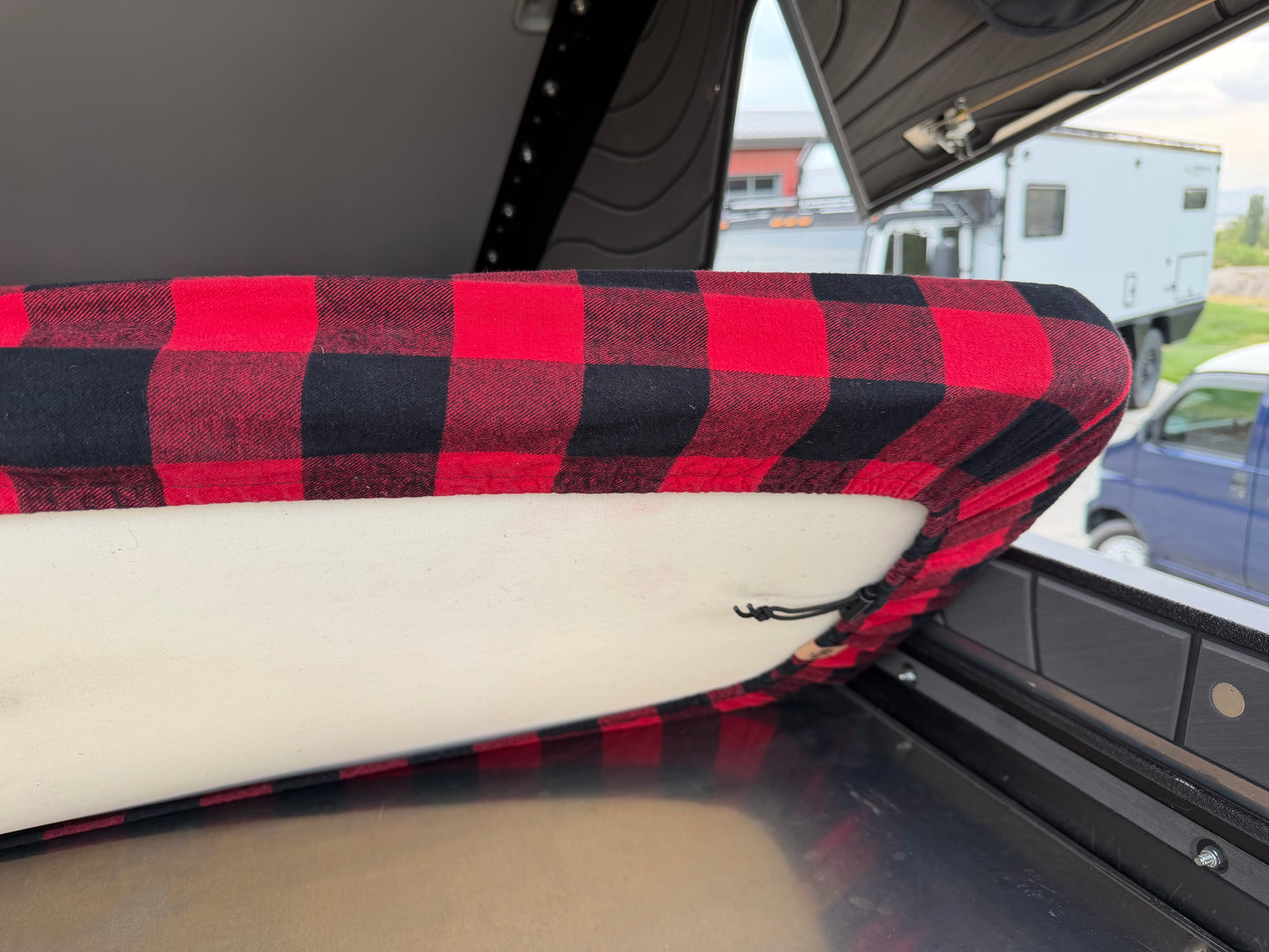 DWELL SHELL 2009-Current F150 5.5' bed(will fit other 5.5' beds)