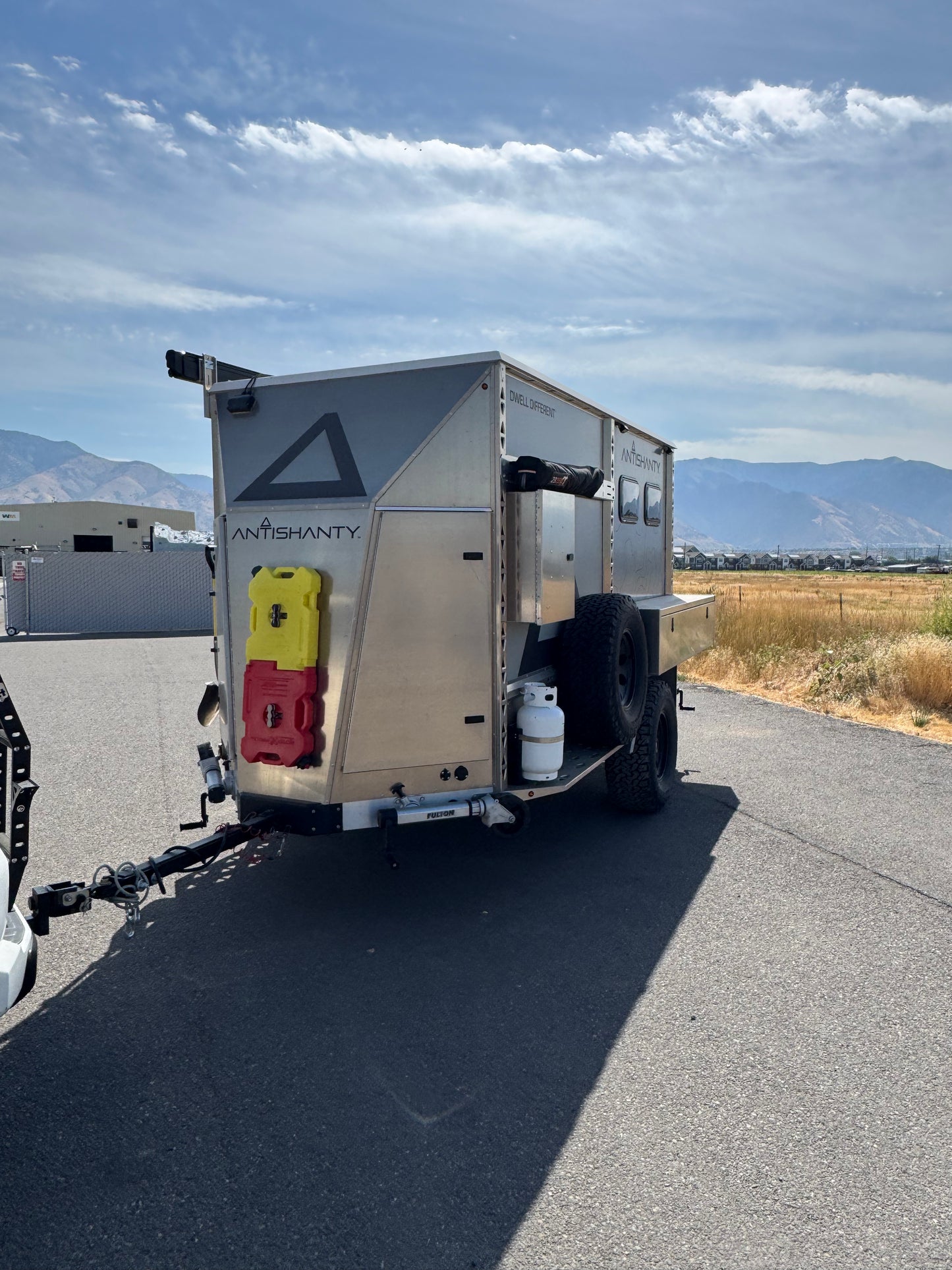 2024 RR-1  LIMITED SHOW UNIT W/ ADD-ONS